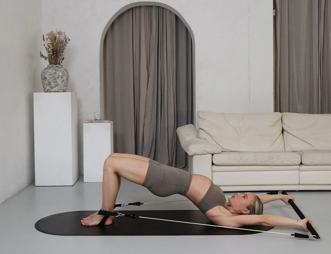 GLUTE BRIDGE